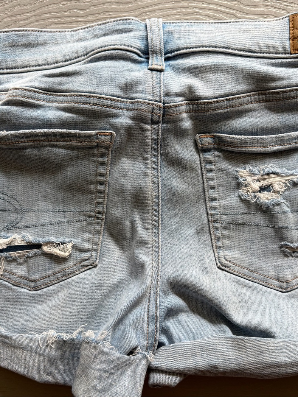 Women’s American Eagle Like New Next Level Stretch size 6. Mid - Rise. - Picture 2 of 6